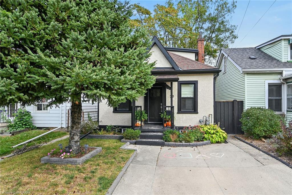 28 Baker Street Property Photo 1