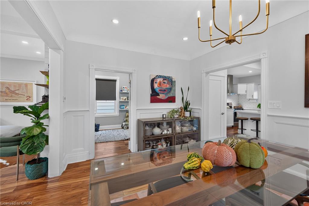 28 Baker Street Property Photo 8