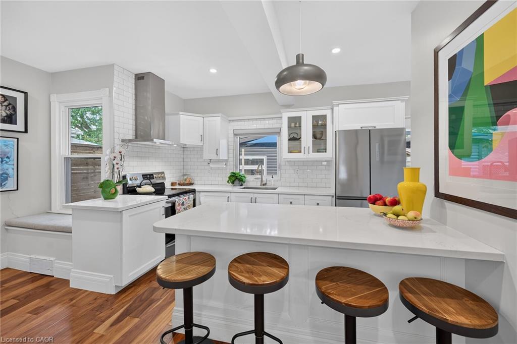28 Baker Street Property Photo 13