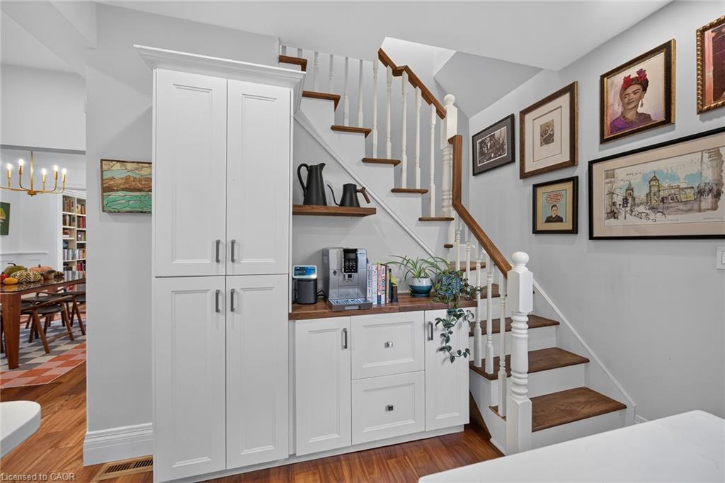 28 Baker Street Property Photo 24