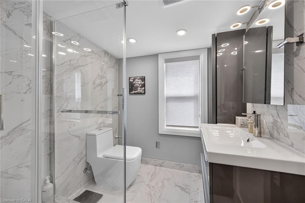 28 Baker Street Property Photo 30