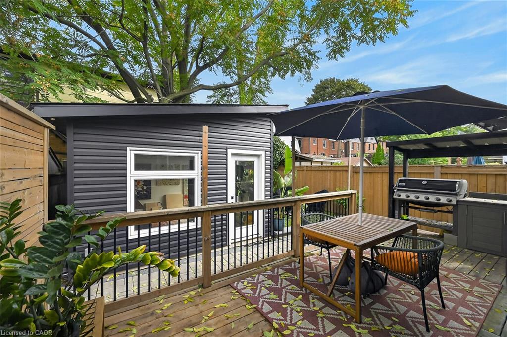 28 Baker Street Property Photo 39