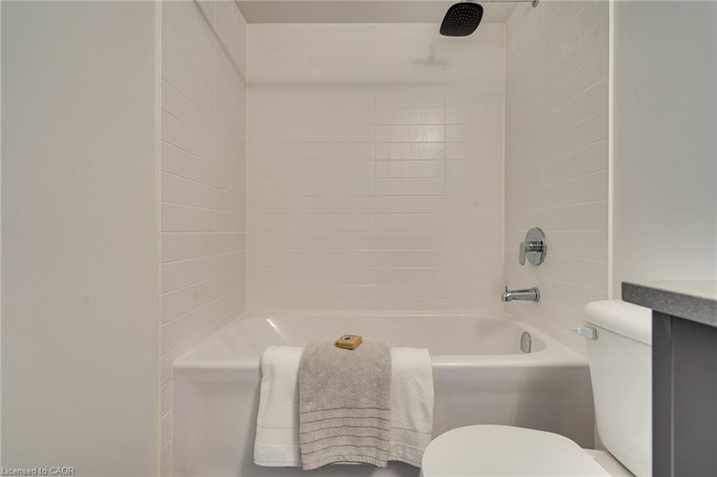 B323-1119 Cooke Boulevard Property Photo 14