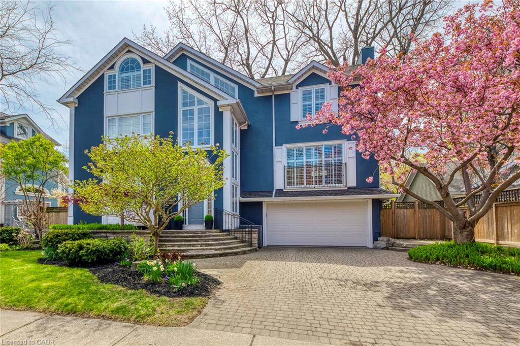 48 Forsythe Street Property Photo 2