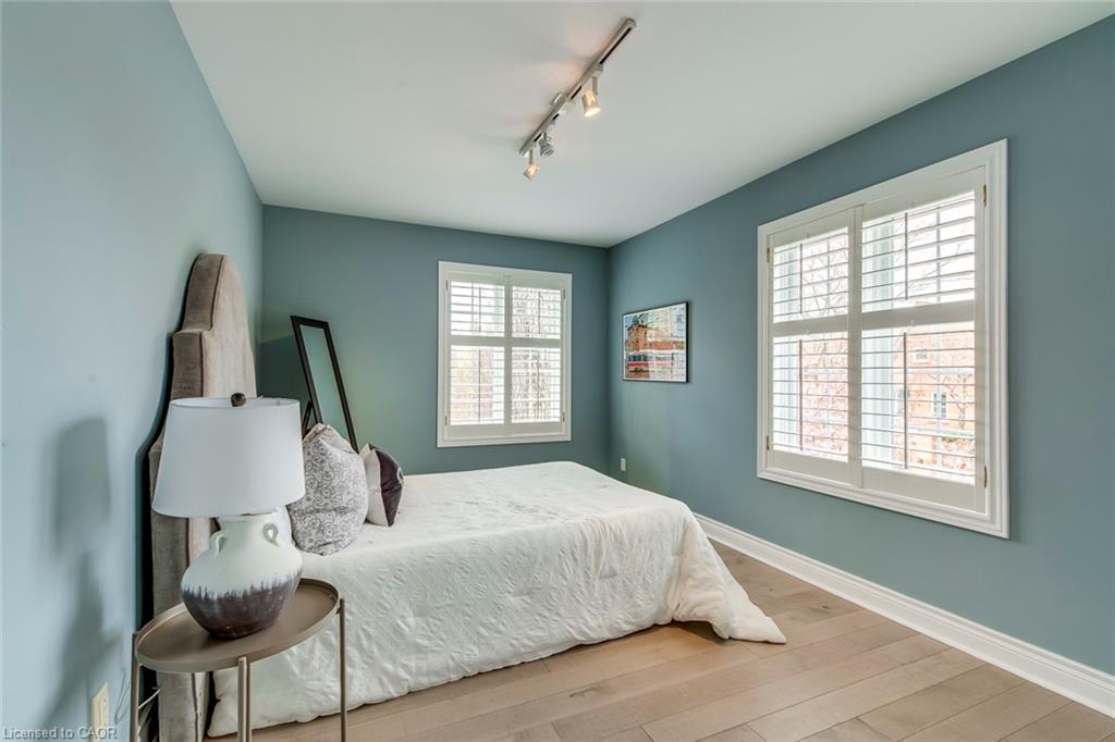 48 Forsythe Street Property Photo 31