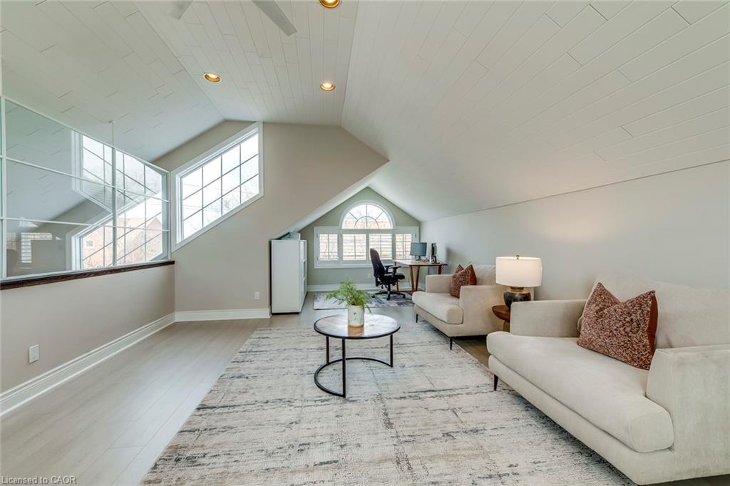 48 Forsythe Street Property Photo 36