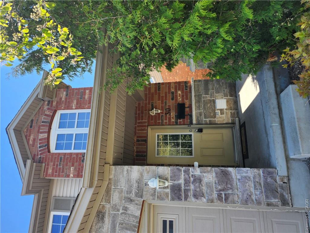 30-535 Margaret Street Property Photo 2
