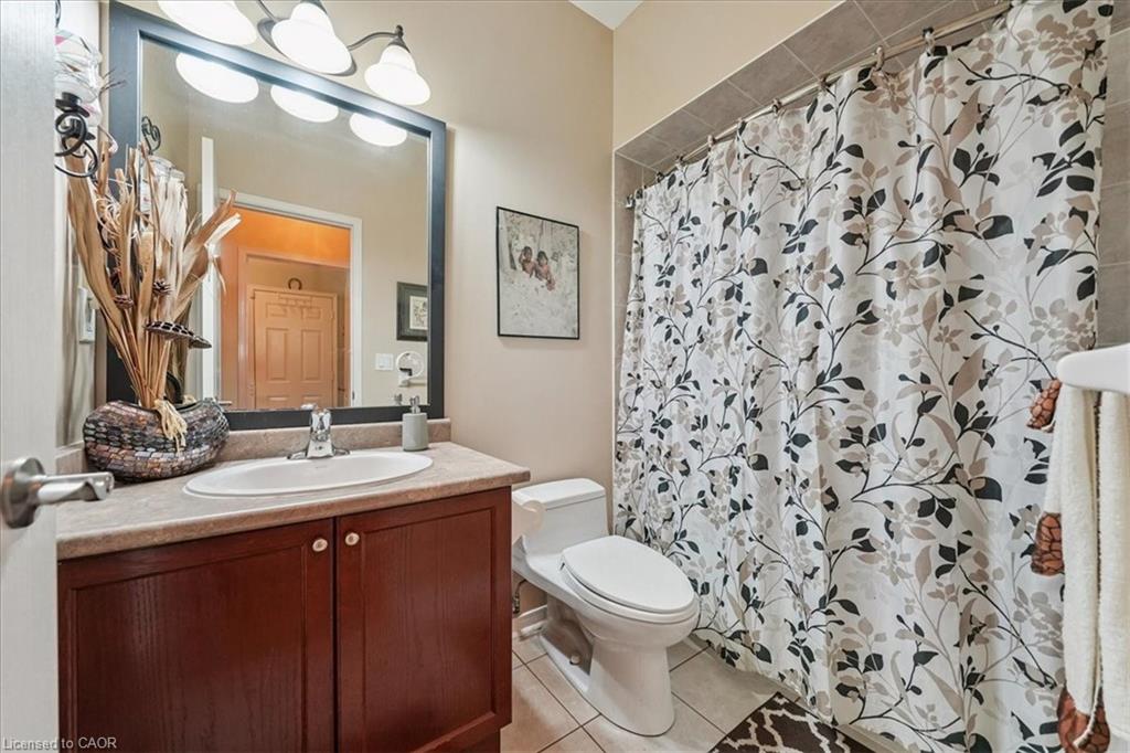 52 Mistycreek Crescent Property Photo 11