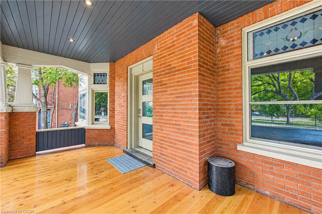 56 Mansion Street Property Photo 4
