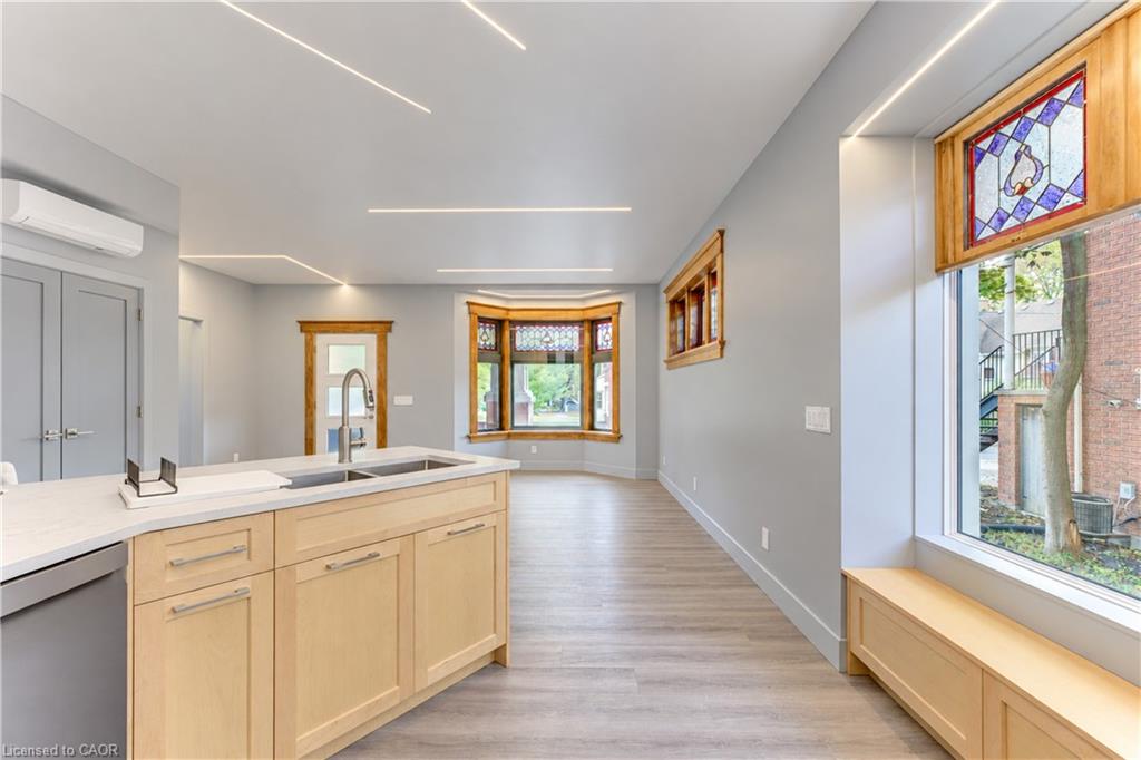 56 Mansion Street Property Photo 13