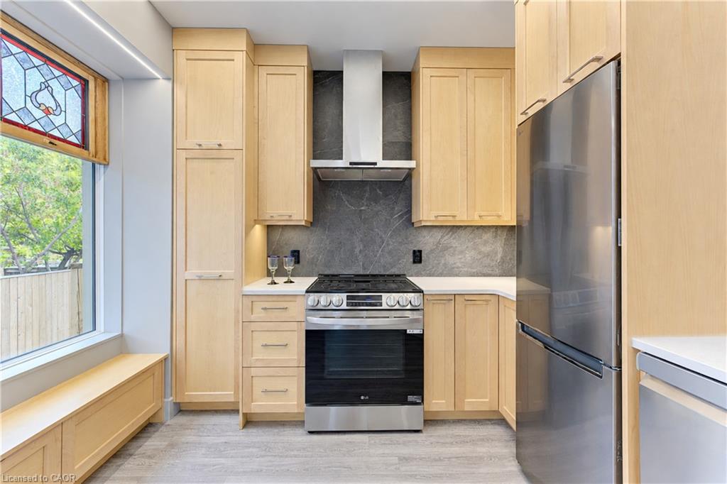 56 Mansion Street Property Photo 16