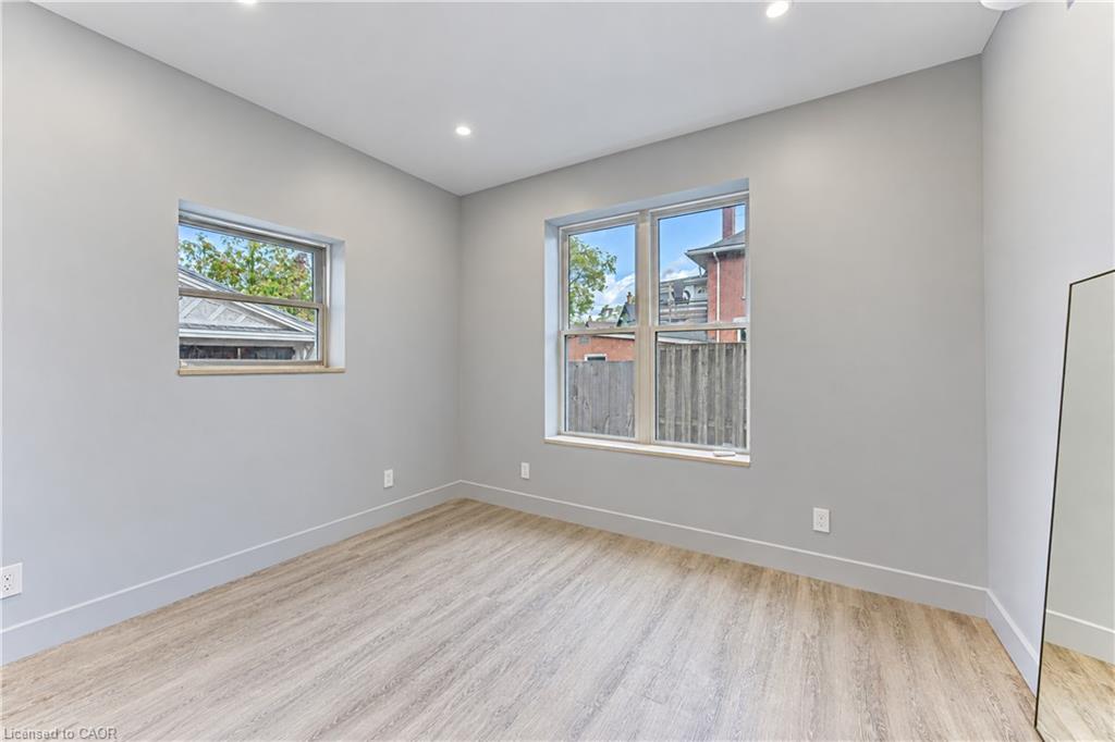 56 Mansion Street Property Photo 21