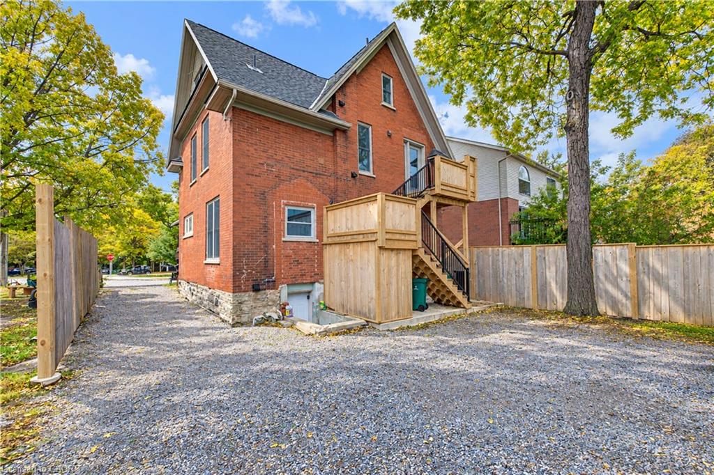 56 Mansion Street Property Photo 25