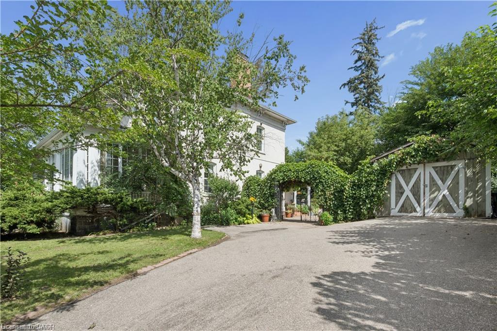 66 Park Hill Road E Property Photo 42