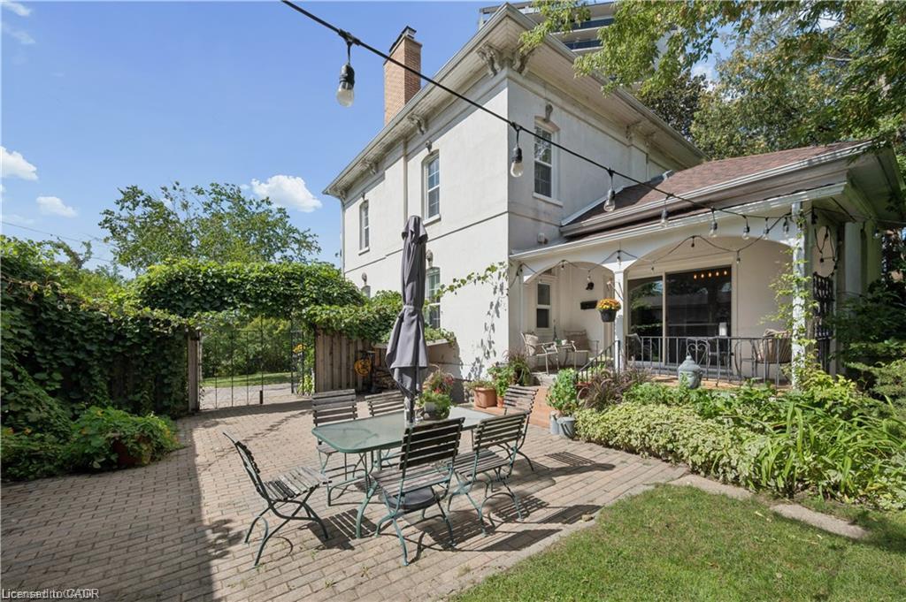 66 Park Hill Road E Property Photo 47