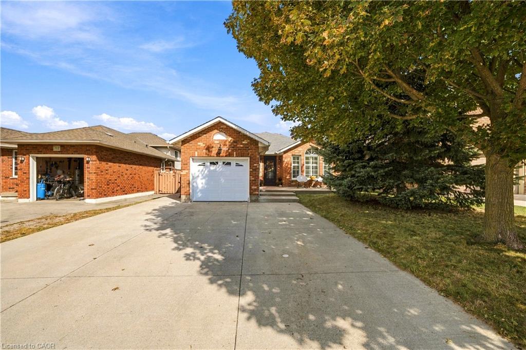 776 Acadia Drive Property Photo 1