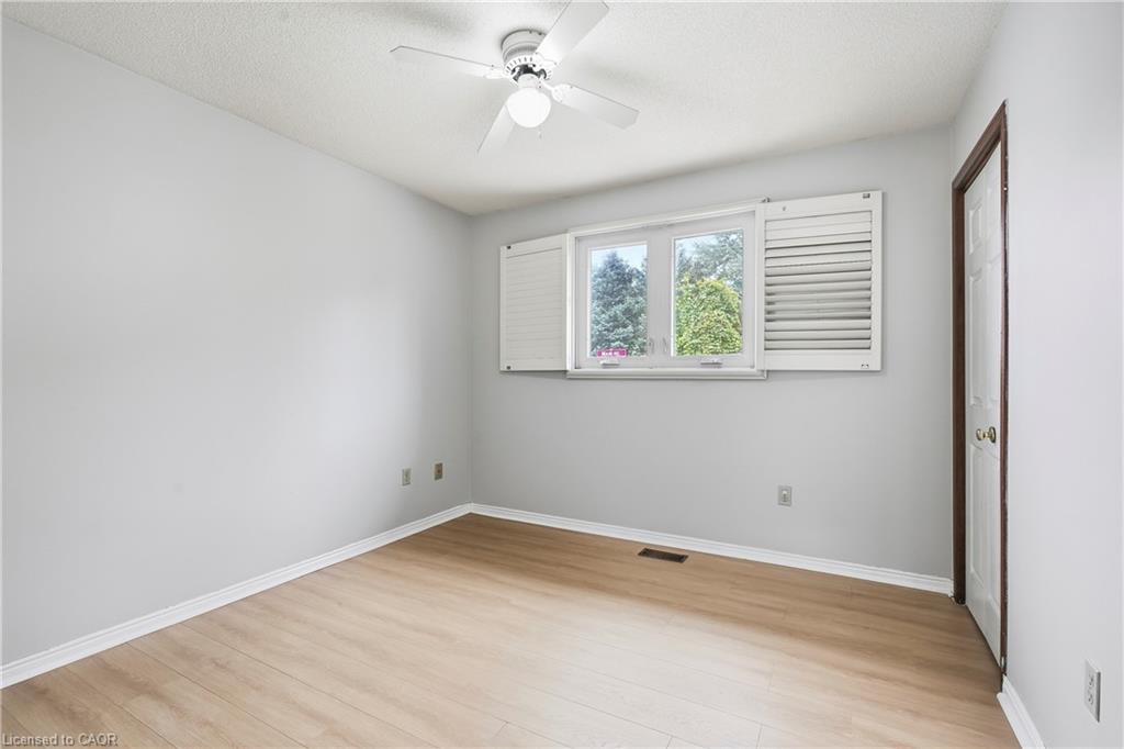 7814 Donlee Drive Property Photo 8