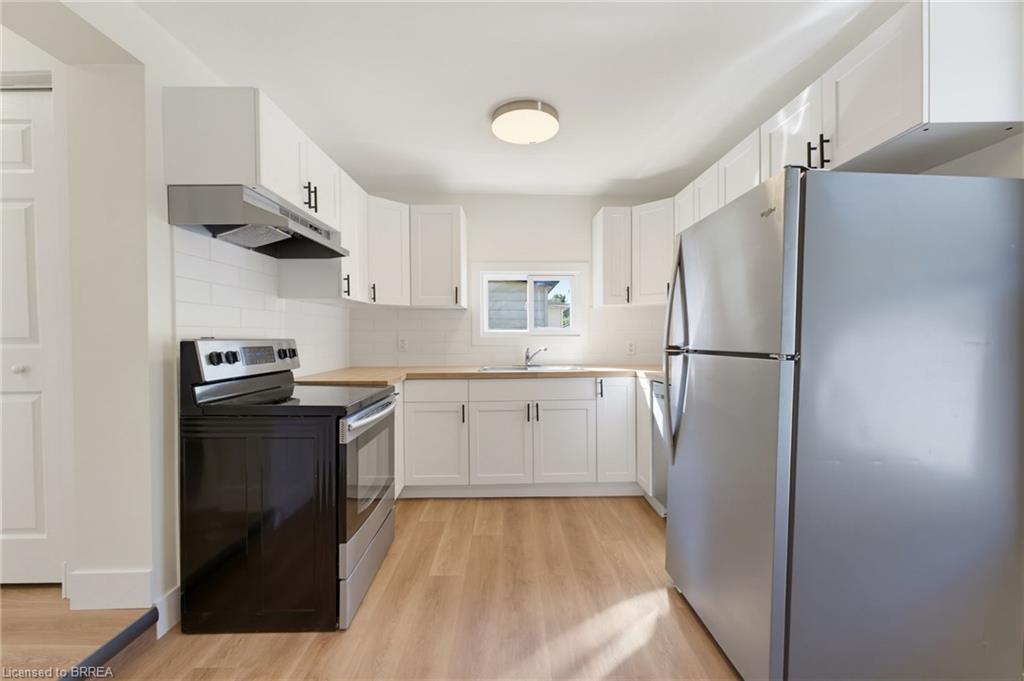 48 Maitland Street Property Photo 5