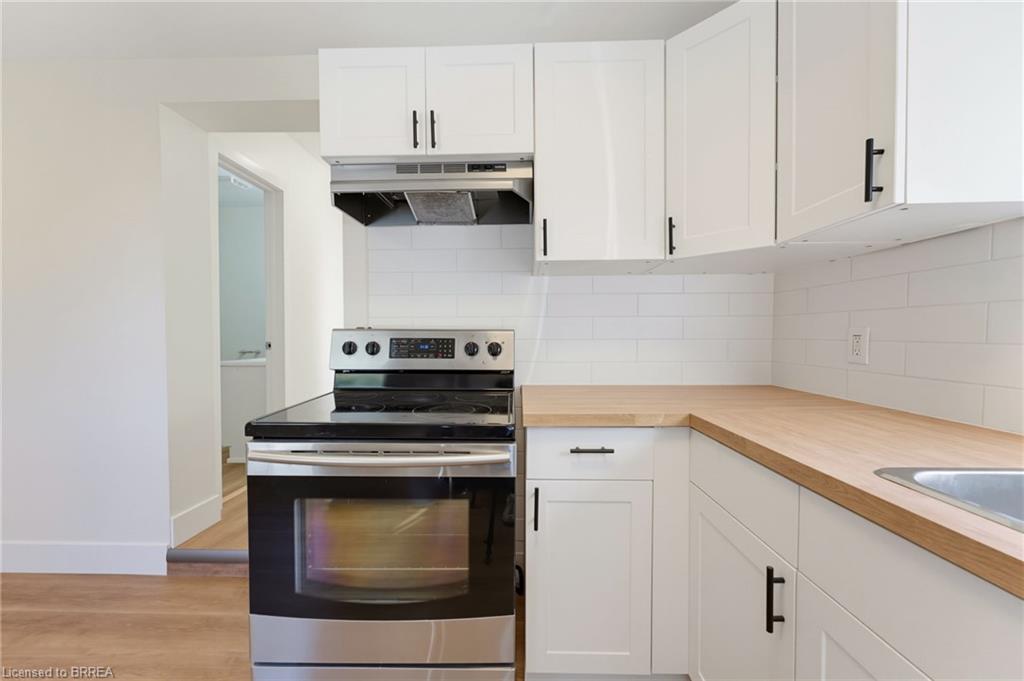 48 Maitland Street Property Photo 7