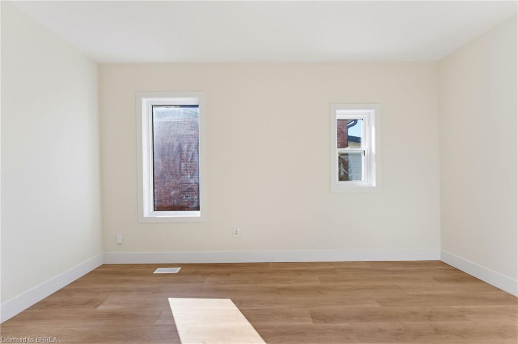 48 Maitland Street Property Photo 9