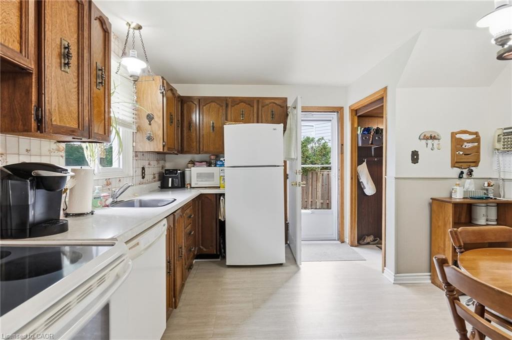 48 Raleigh Court Property Photo 14