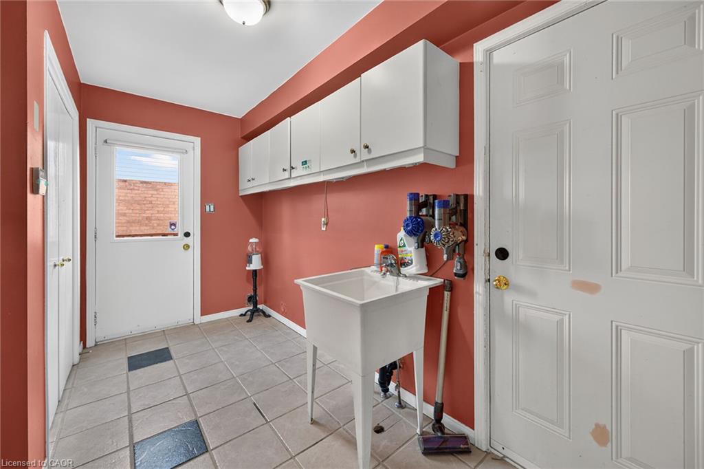 196 Bluebell Crescent Property Photo 19