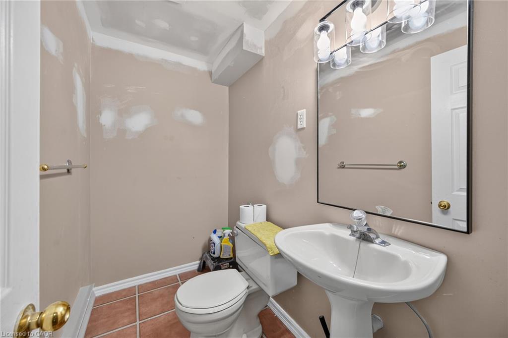 196 Bluebell Crescent Property Photo 36
