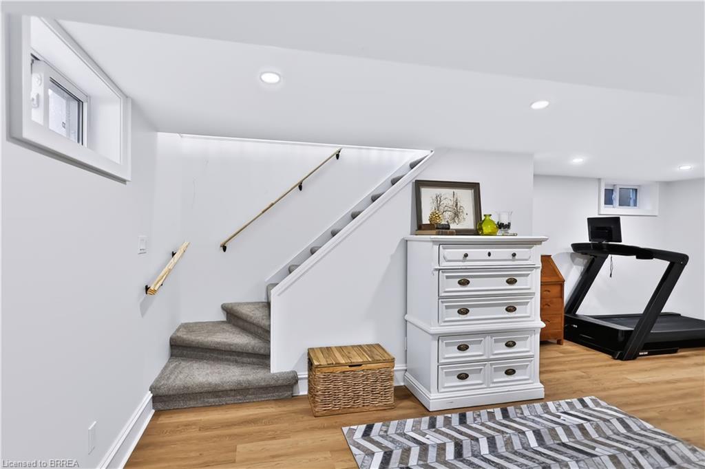 9 Phillip Street Property Photo 21