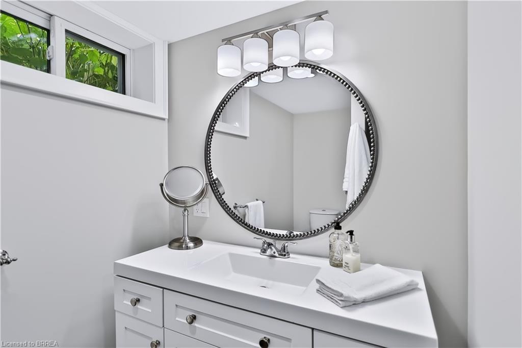 9 Phillip Street Property Photo 27