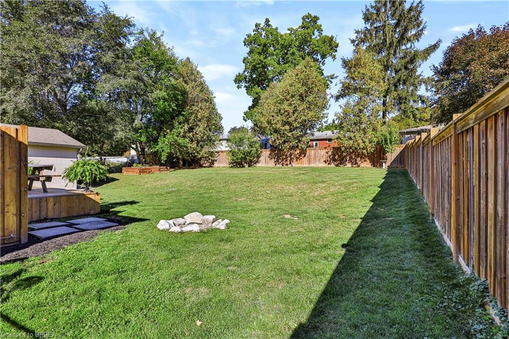 9 Phillip Street Property Photo 32