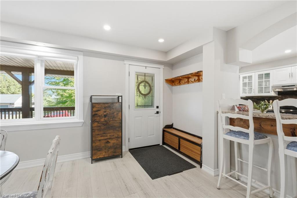 346 Hawkridge Avenue Property Photo 7