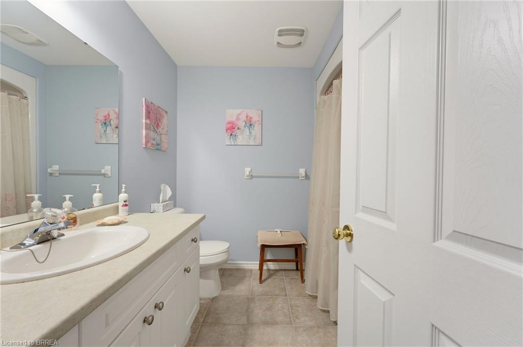 9-73 Morton Avenue W Property Photo 16