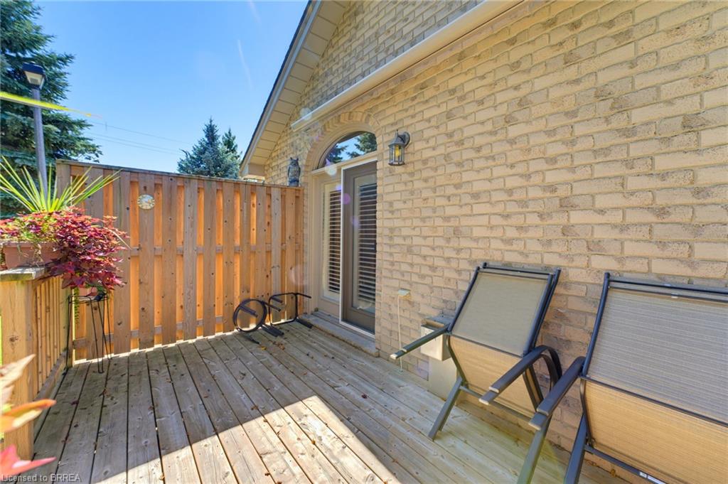 9-73 Morton Avenue W Property Photo 23