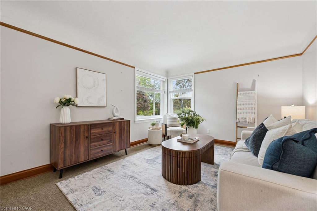 35 Acacia Street Property Photo 5