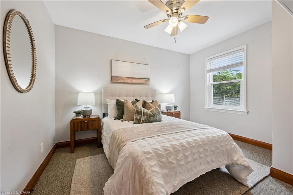 35 Acacia Street Property Photo 9