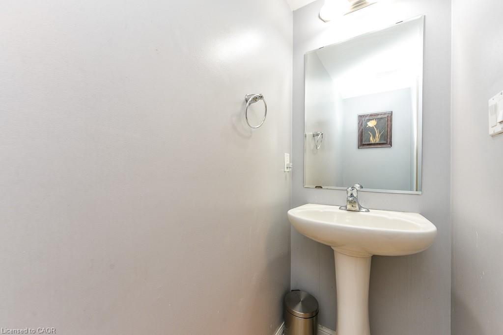 2-6 Ventura Avenue Property Photo 22
