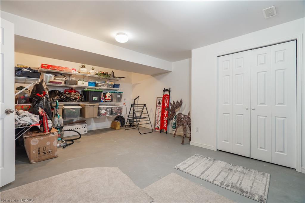 42 Edith Monture Avenue Property Photo 43
