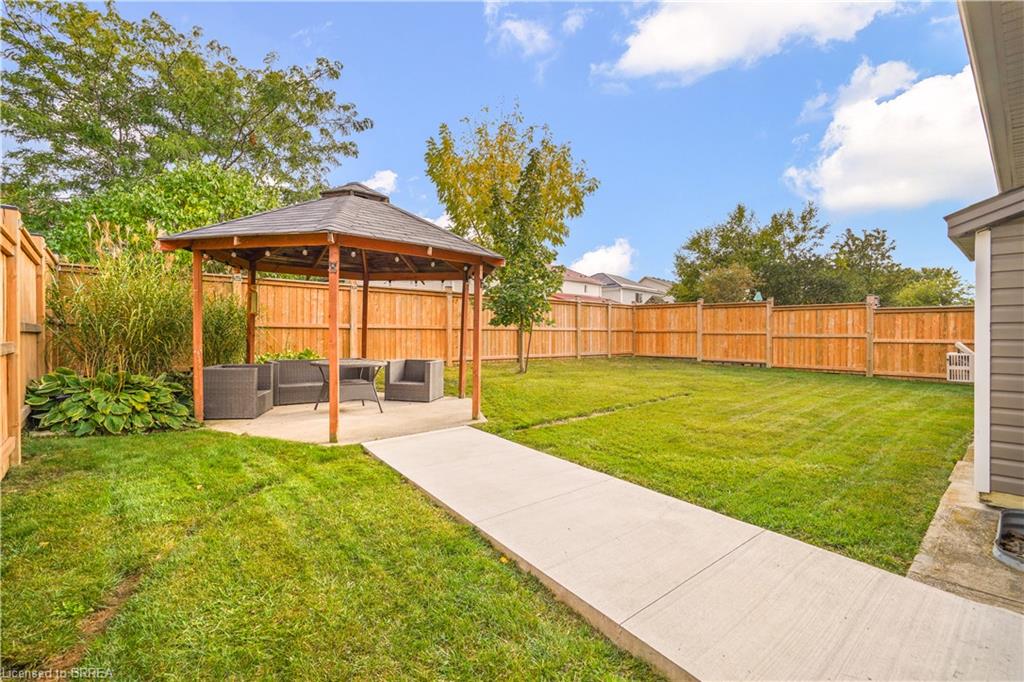 42 Edith Monture Avenue Property Photo 45