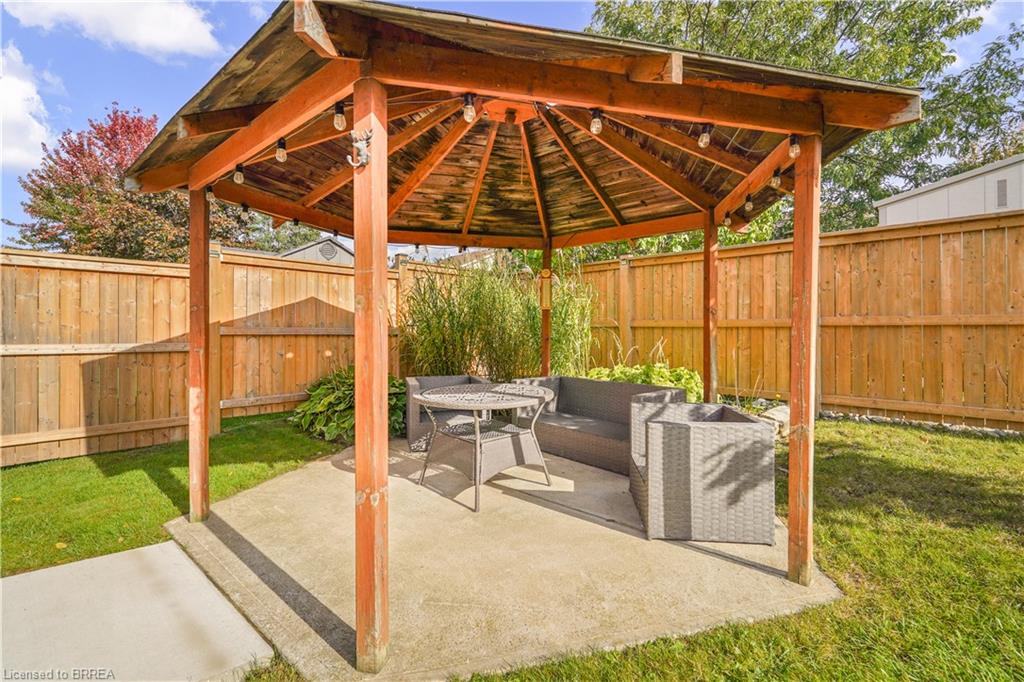 42 Edith Monture Avenue Property Photo 46