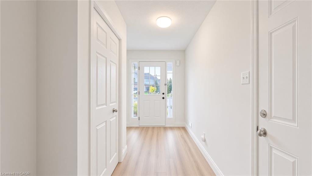 250 Parkvale Drive Property Photo 3