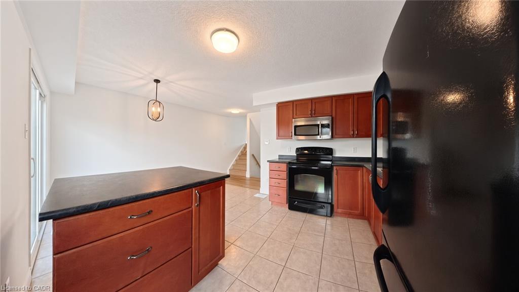 250 Parkvale Drive Property Photo 18