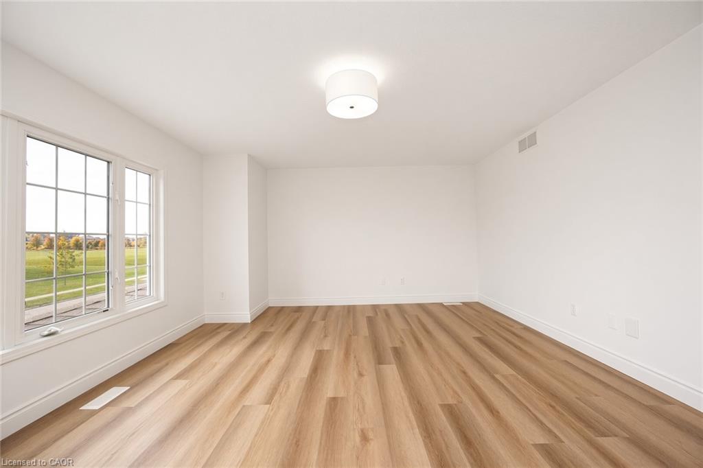250 Parkvale Drive Property Photo 28