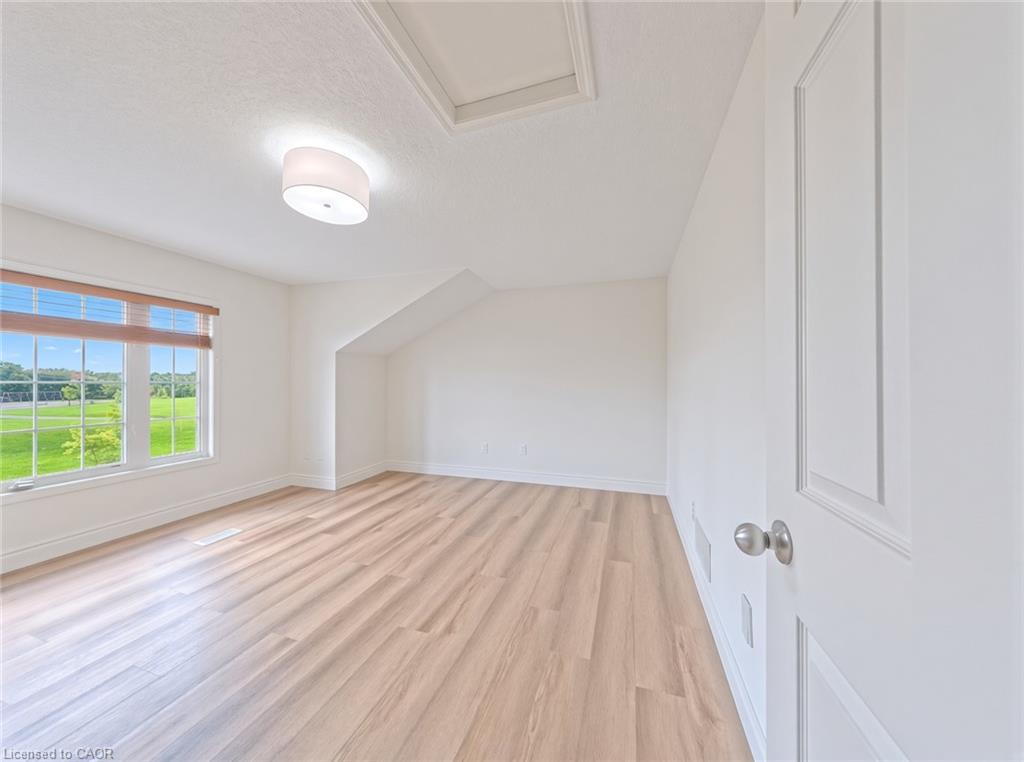 250 Parkvale Drive Property Photo 36