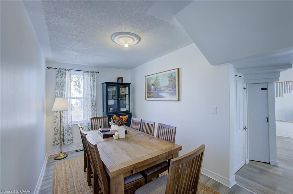 101 John Street E Property Photo 10