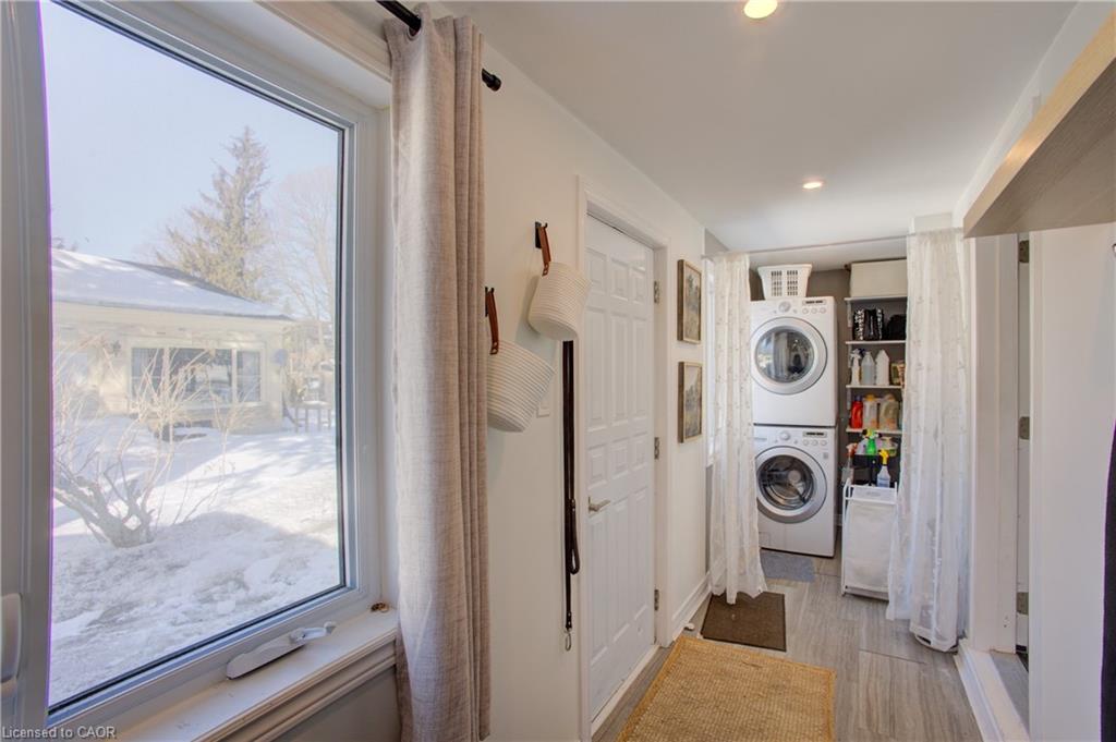 101 John Street E Property Photo 27