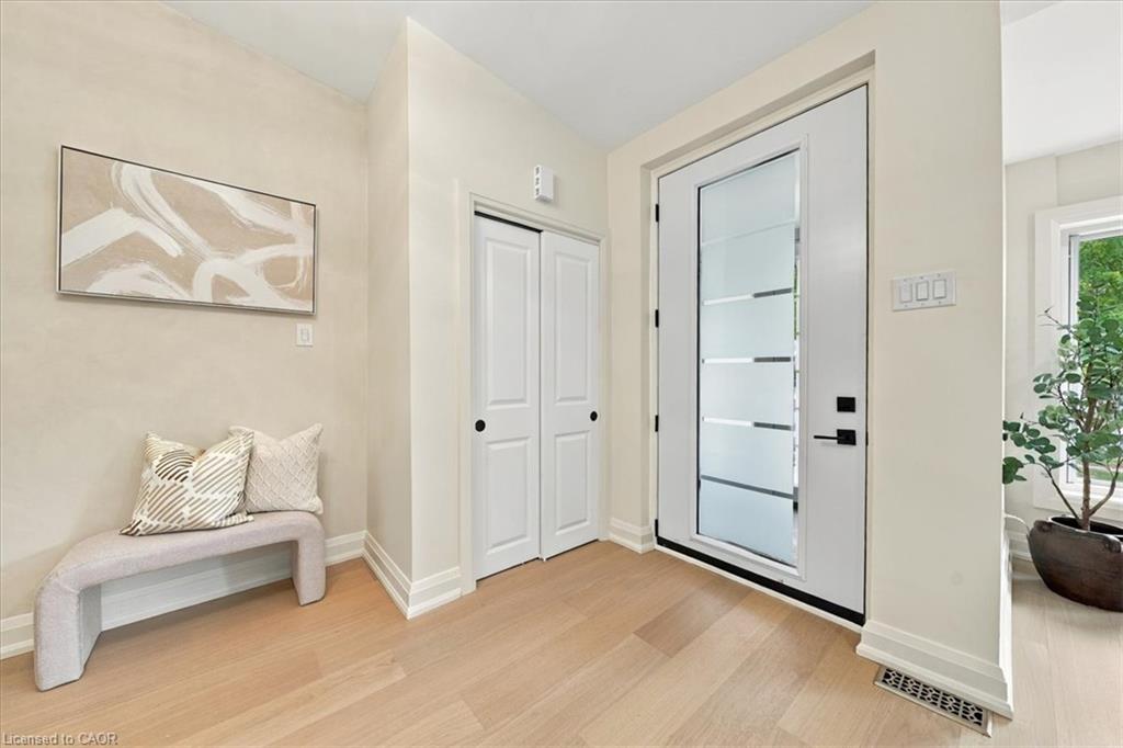 184 Torresdale Avenue Property Photo 4