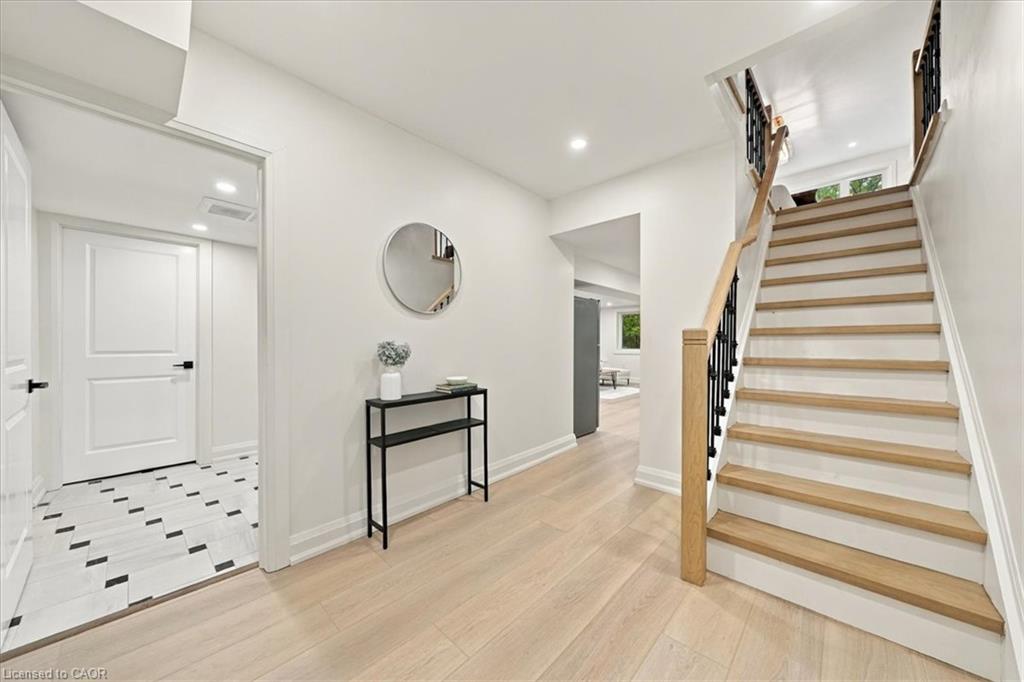 184 Torresdale Avenue Property Photo 11