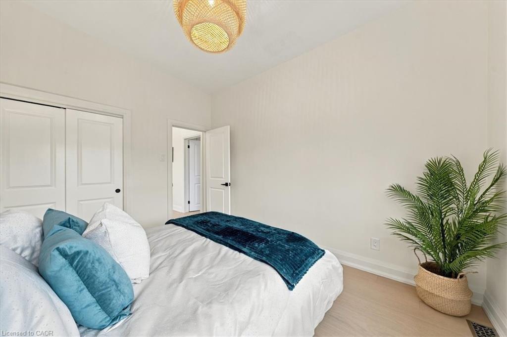 184 Torresdale Avenue Property Photo 27