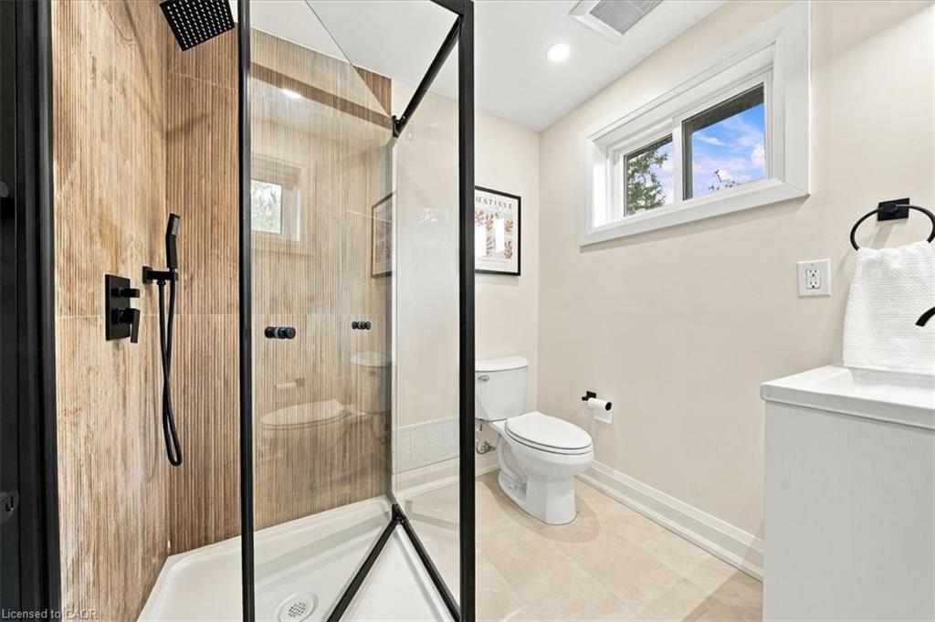 184 Torresdale Avenue Property Photo 30