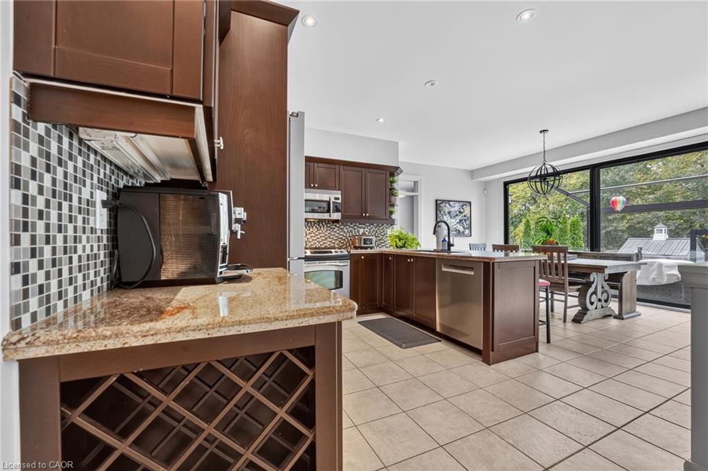 4088 Highland Park Drive Property Photo 19